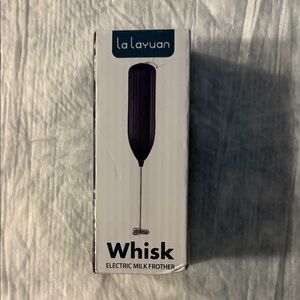 La Layuan Electric Milk Frother - Black